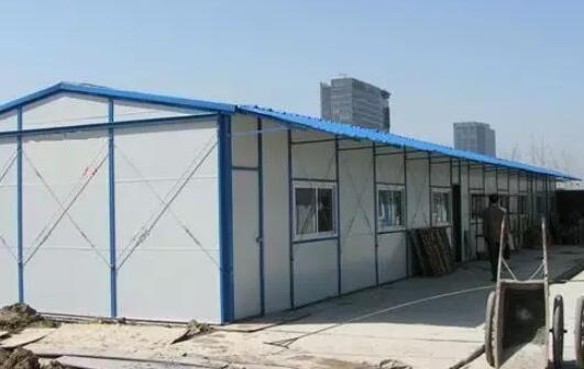 济南地铁项目施工使用中筑住人集装箱房 济南地铁项目施工使用中筑住人集装箱房