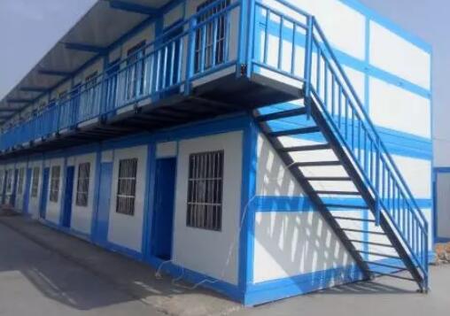 济南地铁项目施工使用中筑住人集装箱房 济南地铁项目施工使用中筑住人集装箱房